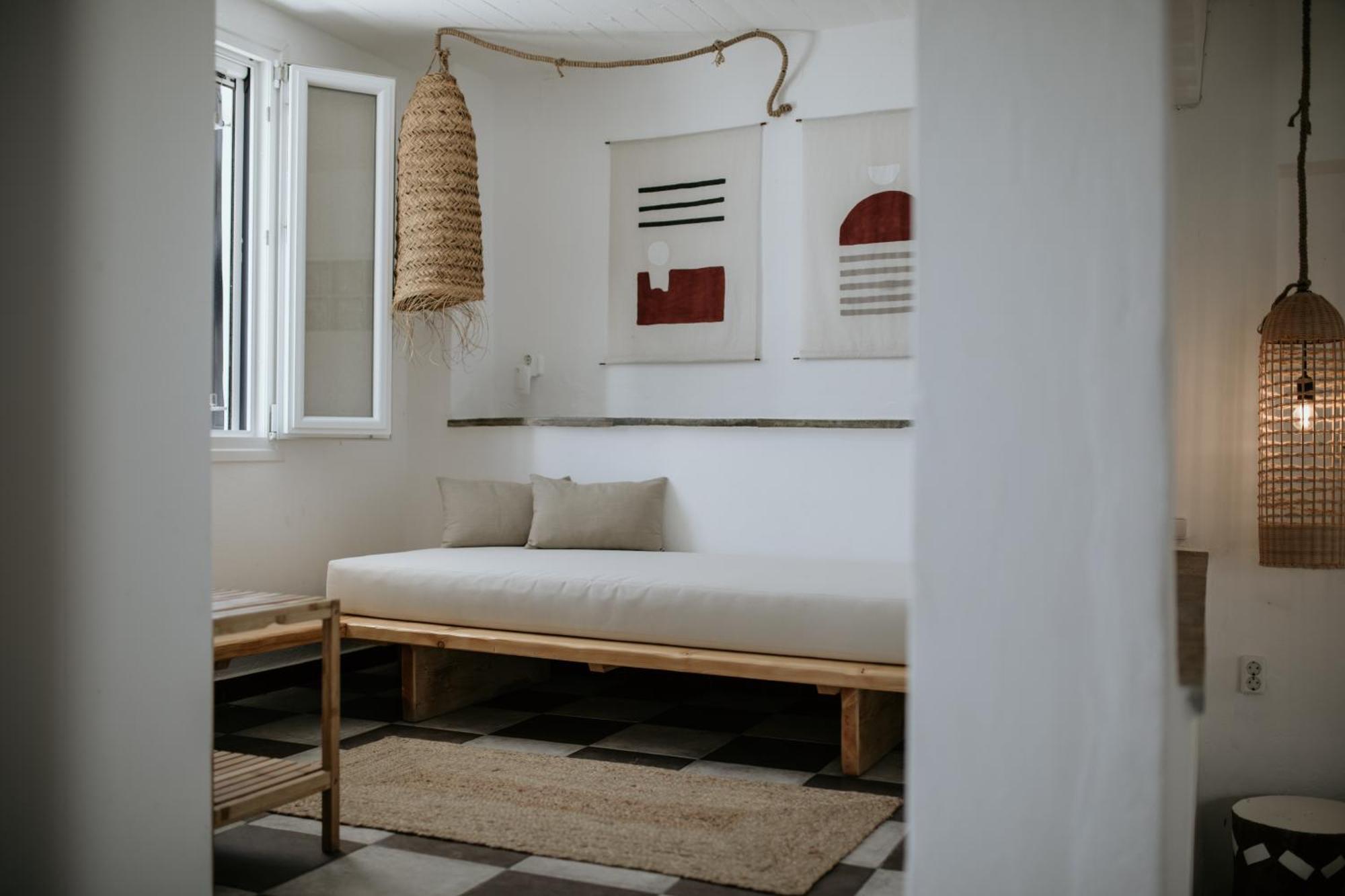 Yi & Thalassa Living By Khi Kythnos Exterior photo