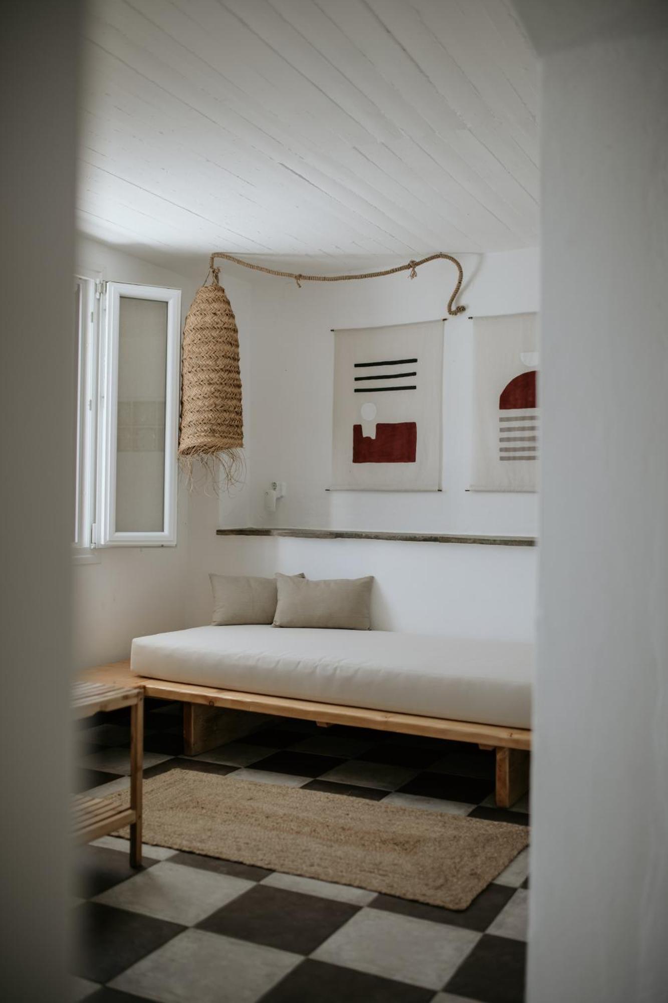 Yi & Thalassa Living By Khi Kythnos Exterior photo