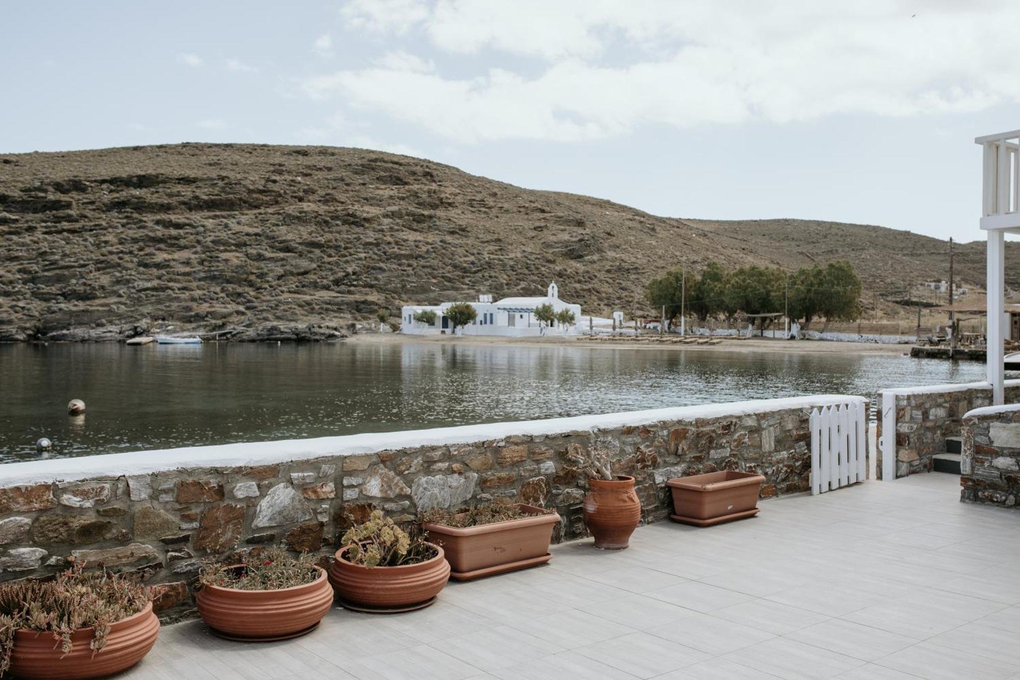 Yi & Thalassa Living By Khi Kythnos Exterior photo